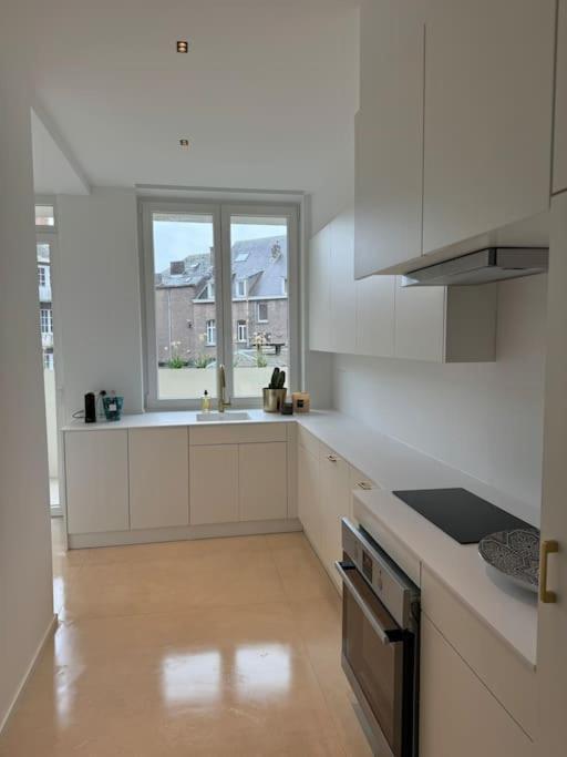 Appartement Neuf En Plein Centre 나무르 외부 사진