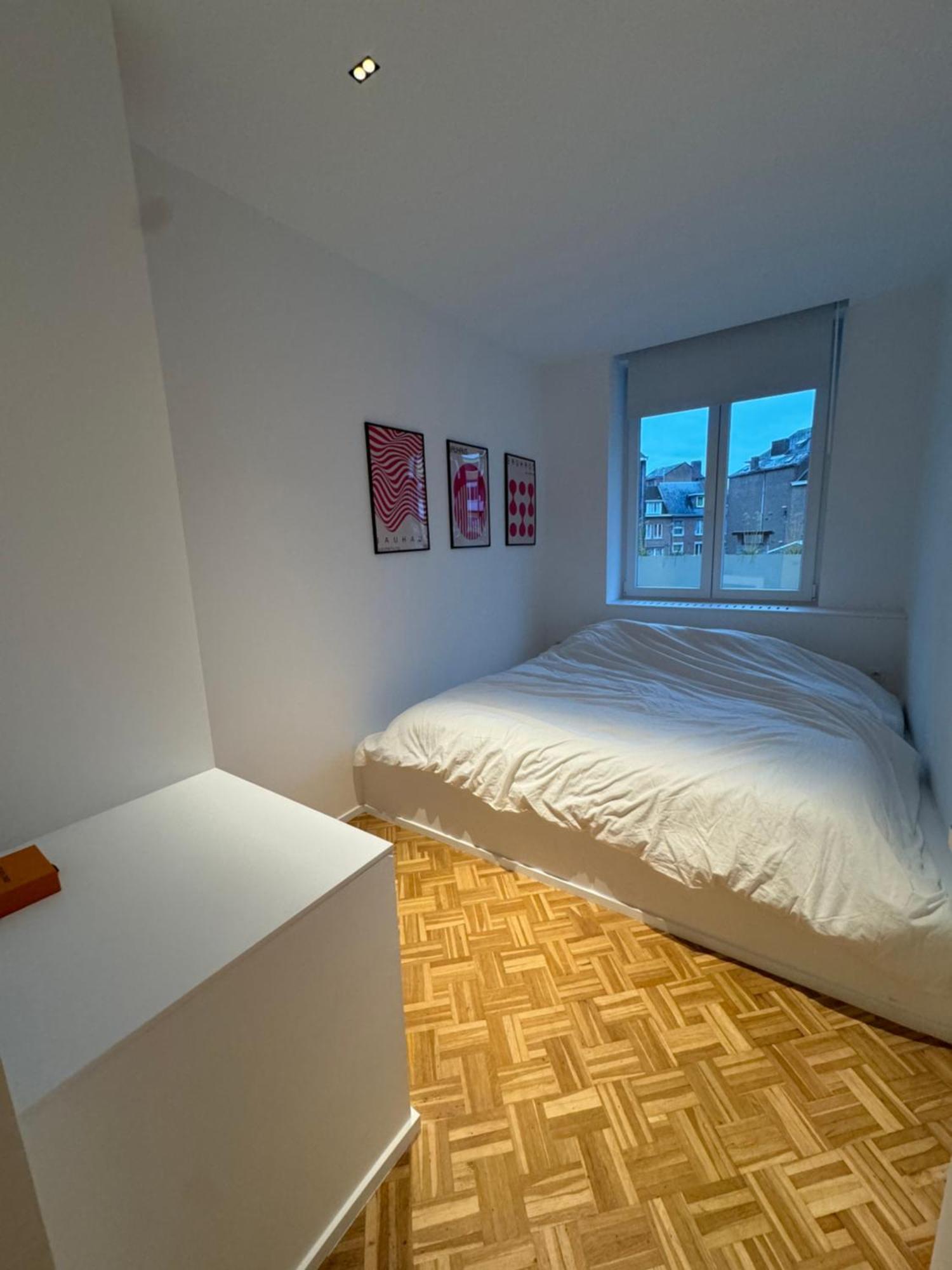Appartement Neuf En Plein Centre 나무르 외부 사진